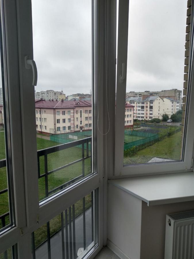 Apartment Ivashchenka 1a *